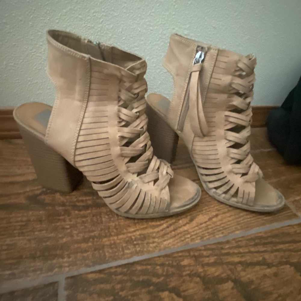 Tan wedges